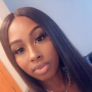 Meet your Posher, Kanesha